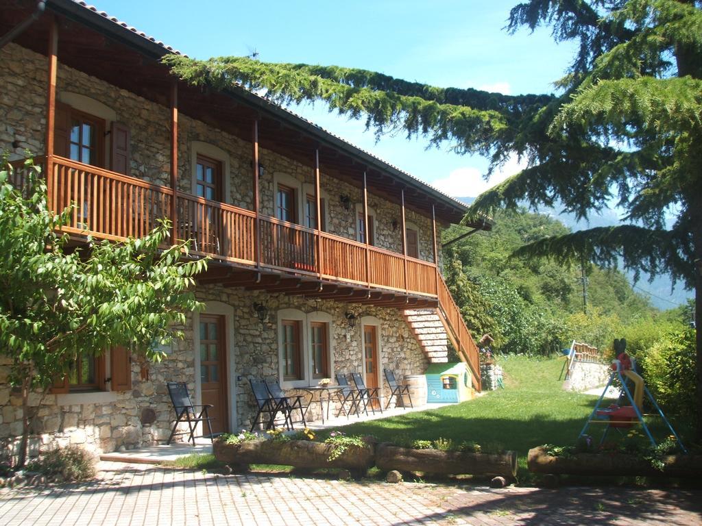منزل الضيف موري  في Agritur Maso Talpina المظهر الخارجي الصورة